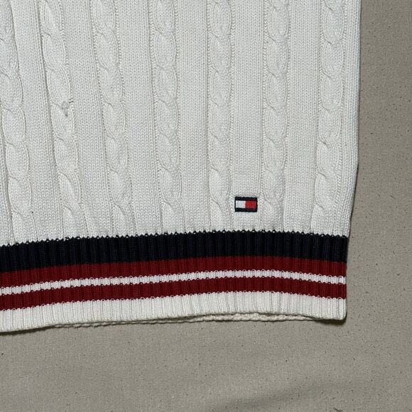Vintage Tommy Hilfiger Sweater Vest Sz L White Cable Knit V Neck Preppy Academia - Picture 4 of 9